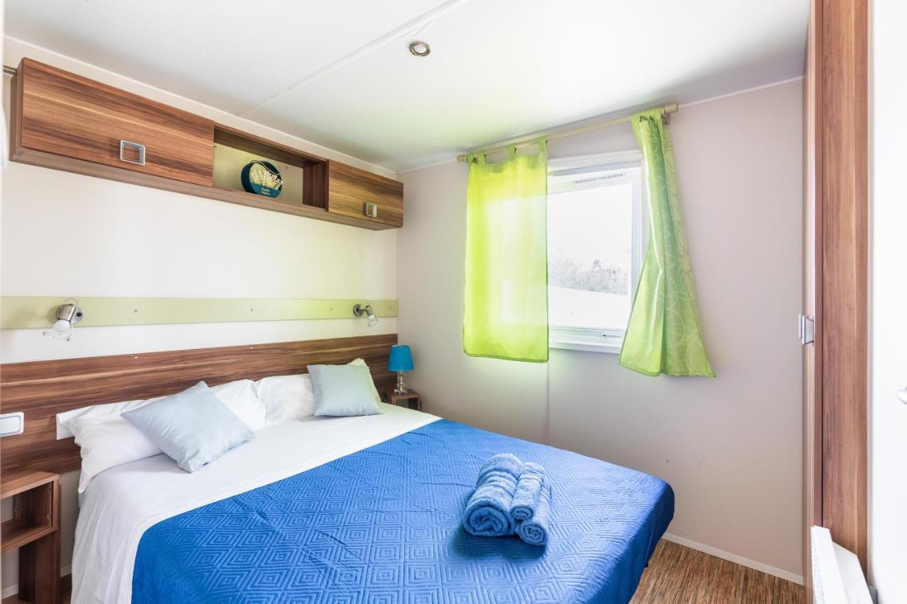 Residence Il Borgo アヴォラ エクステリア 写真