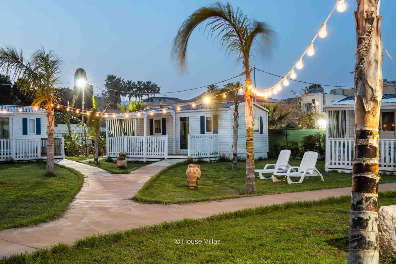 Residence Il Borgo アヴォラ エクステリア 写真